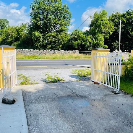 Cutteen Cottage Tulla المظهر الخارجي الصورة