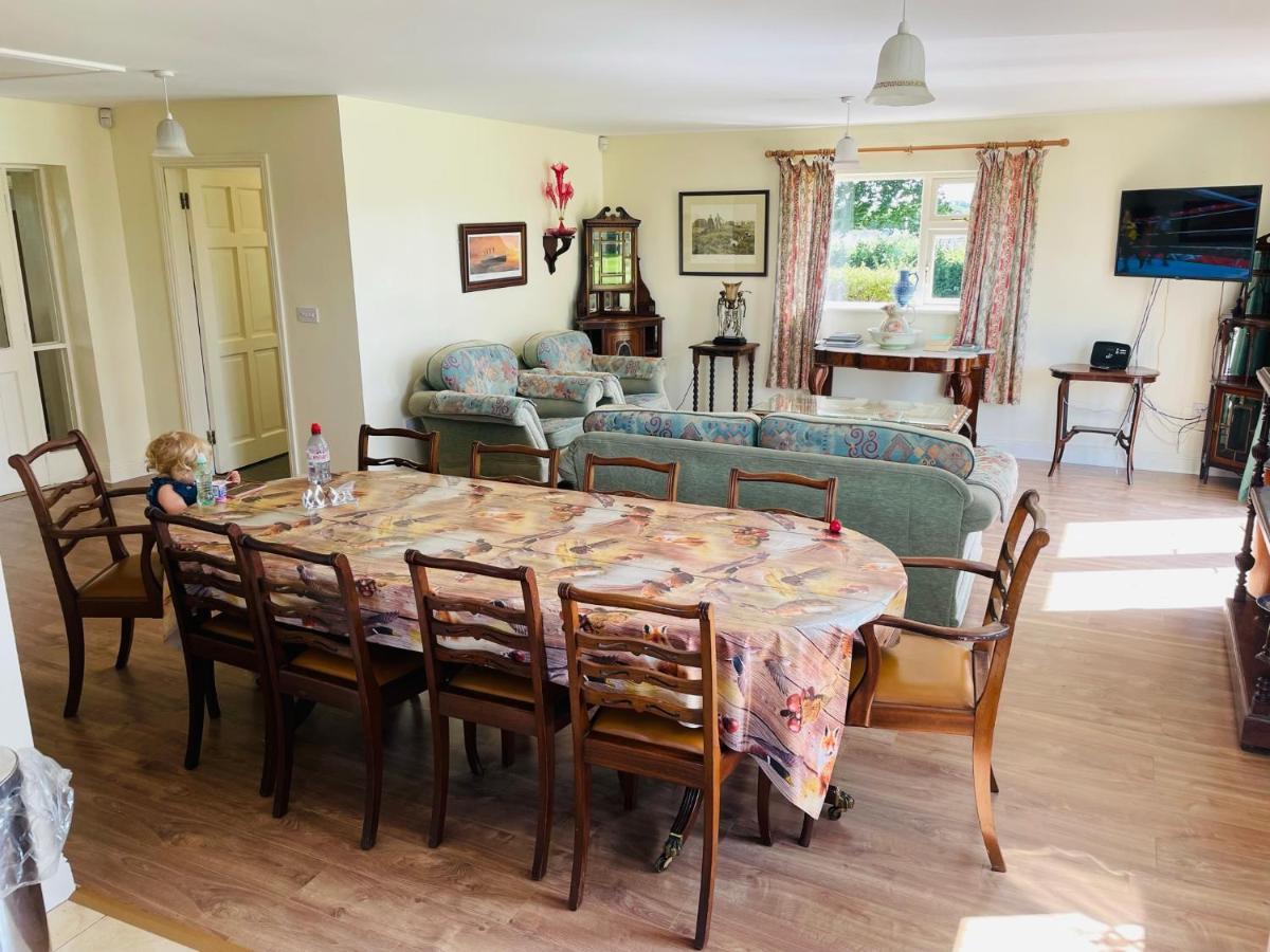 Cutteen Cottage Tulla المظهر الخارجي الصورة