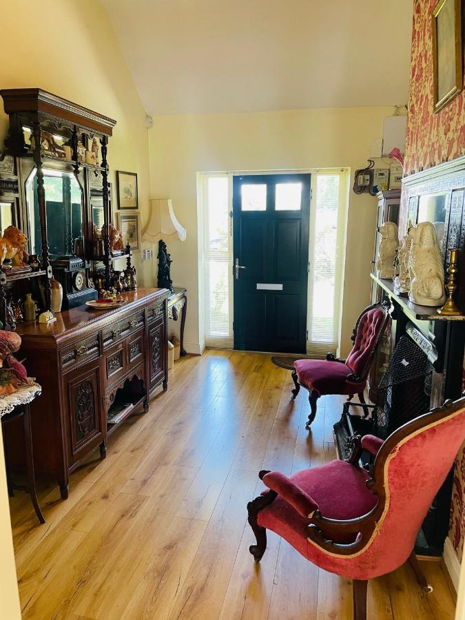 Cutteen Cottage Tulla المظهر الخارجي الصورة